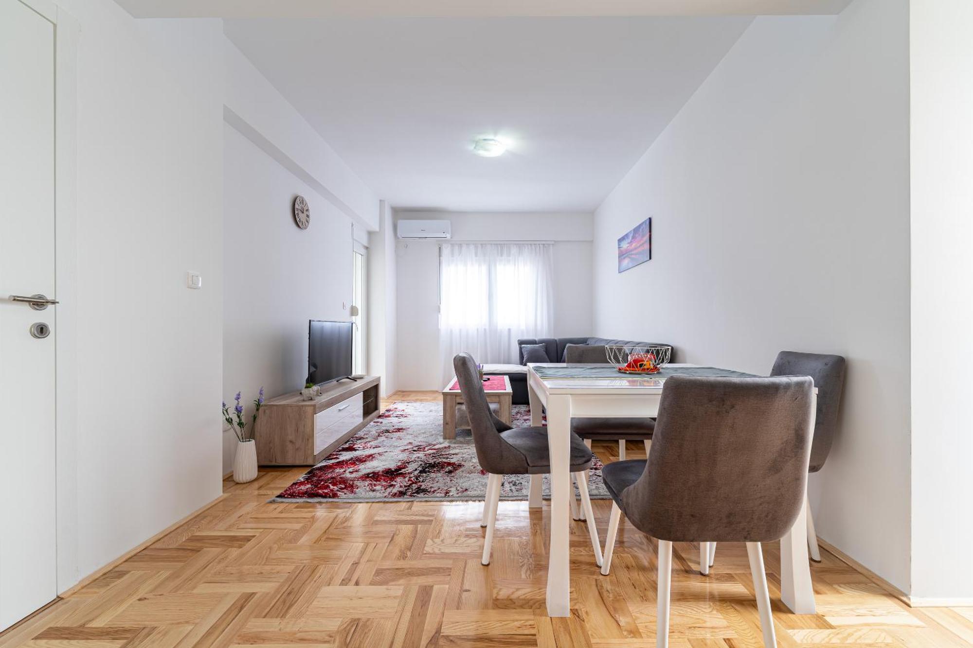 Tuski Put Apartman Apartamento Podgorica Exterior foto