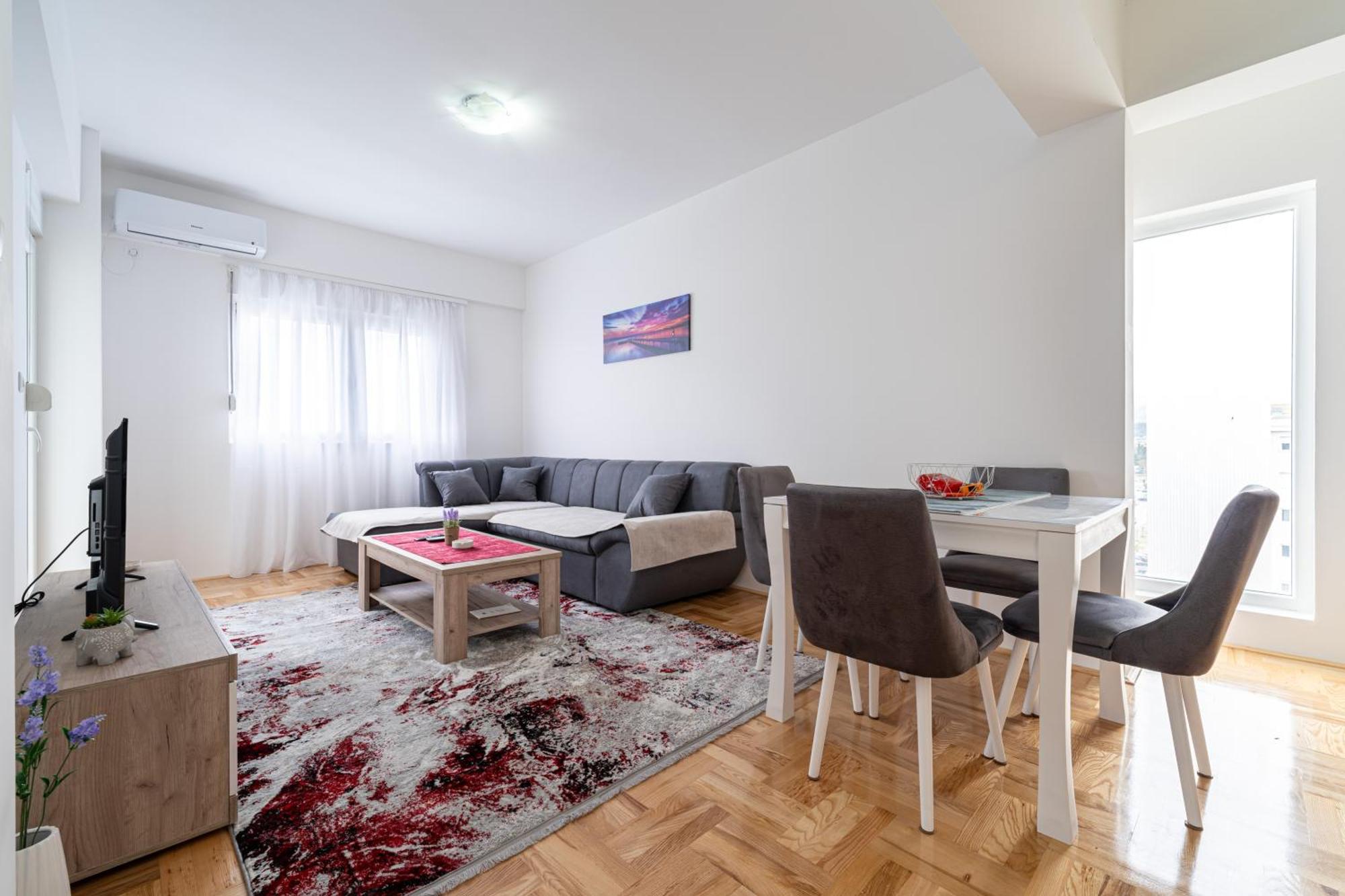 Tuski Put Apartman Apartamento Podgorica Exterior foto